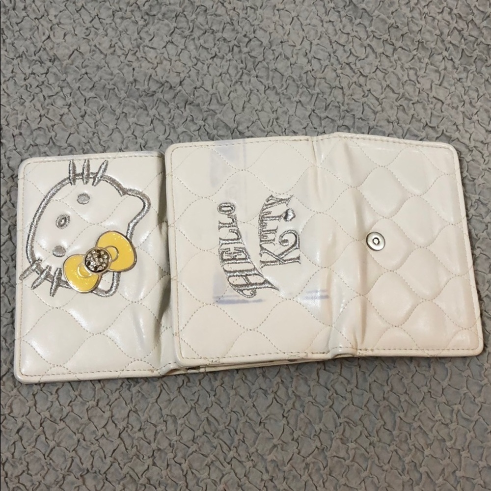 Hello Kitty Trifold Wallet